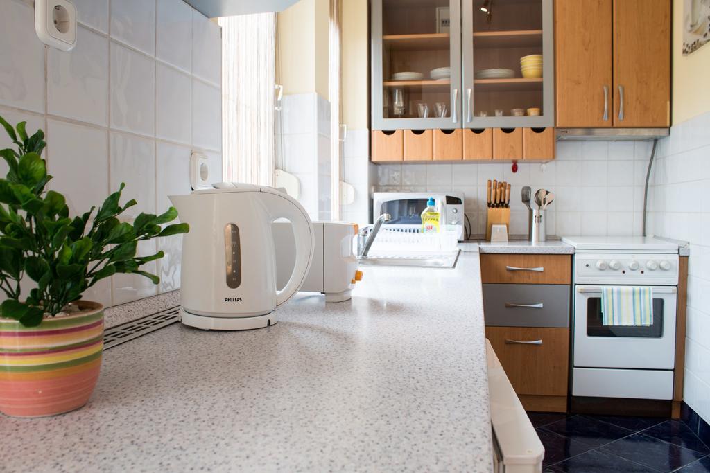Titan Apartman Дьюла Екстер'єр фото